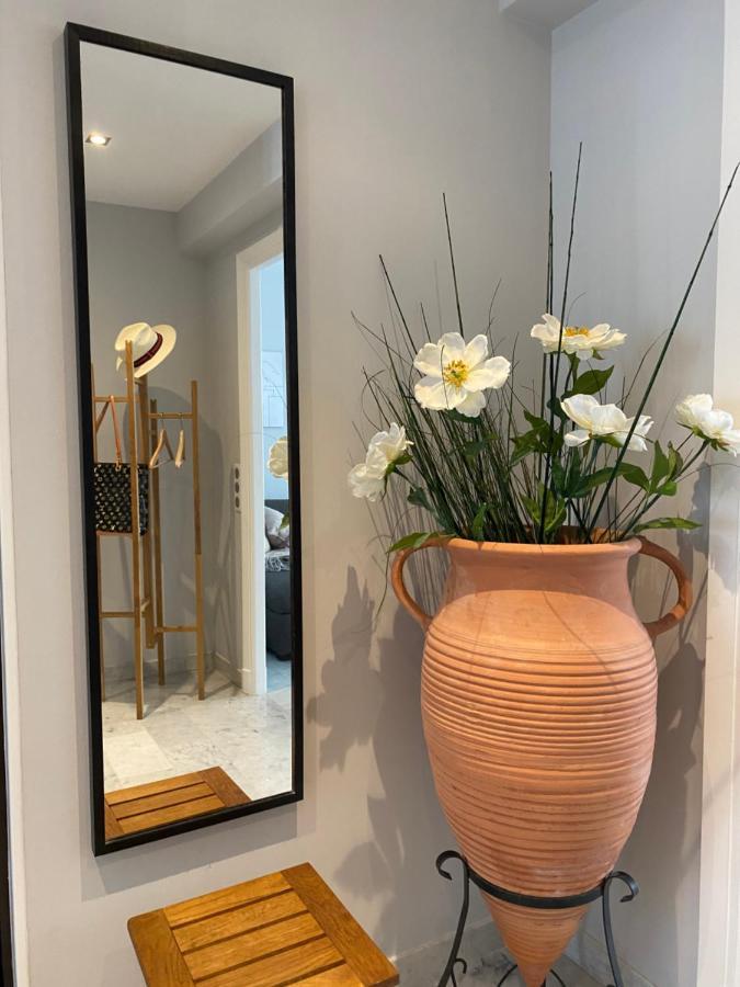 Very Central Apartment With Terrace Nice Bagian luar foto