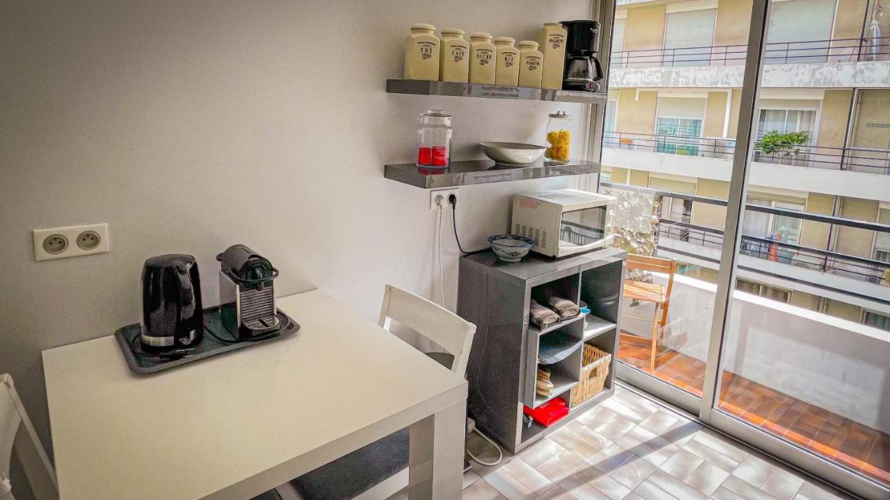 Very Central Apartment With Terrace Nice Bagian luar foto